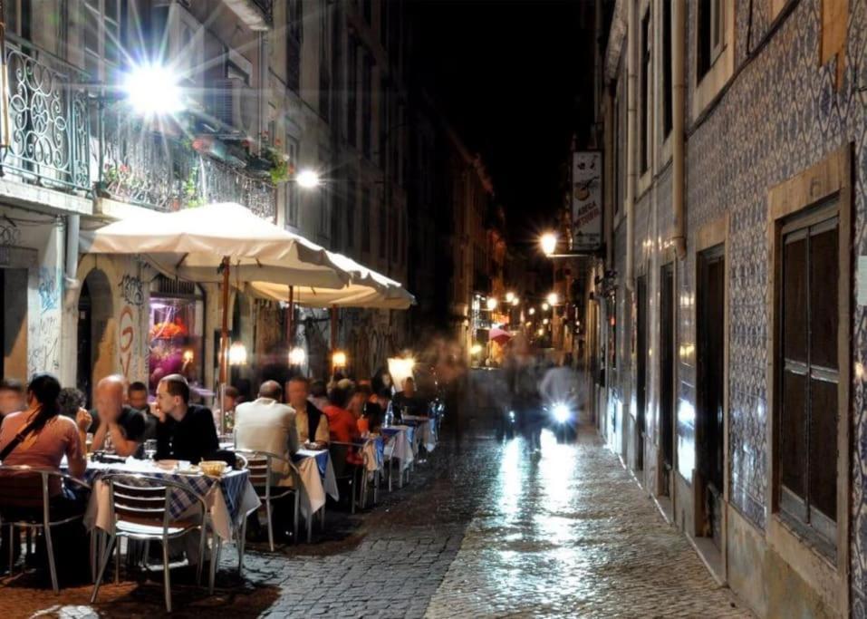 C3 Bairro Alto Cozy Romantic Loft In 18Th Century Building Lisboa Exterior foto