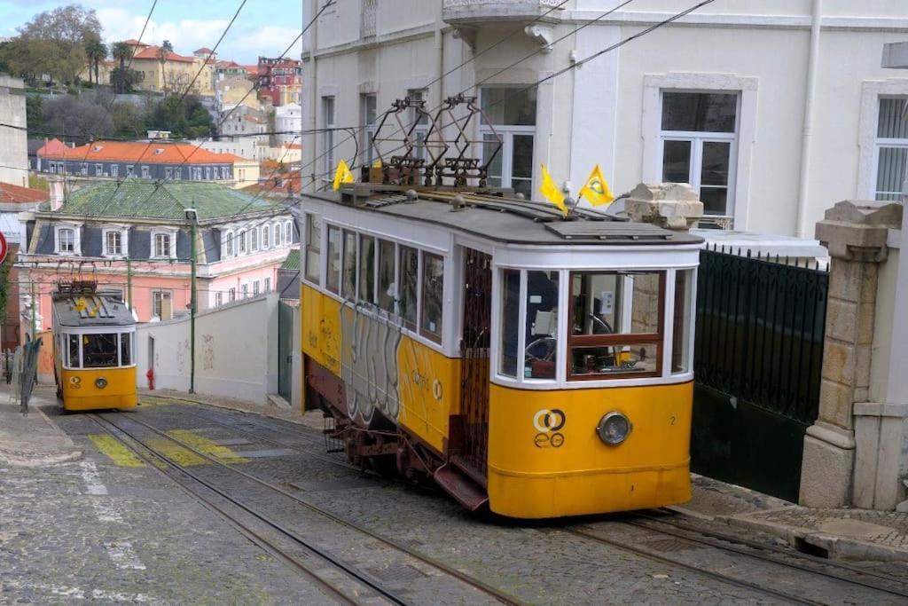 C3 Bairro Alto Cozy Romantic Loft In 18Th Century Building Lisboa Exterior foto