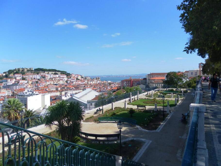 C3 Bairro Alto Cozy Romantic Loft In 18Th Century Building Lisboa Exterior foto